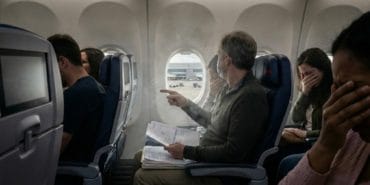 Boeing'e Zehirli Duman Davası_ 40 Milyon Dolar Tazminat İsteniyor_20251213_084033_0000