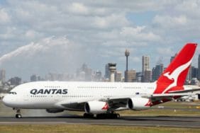 Qantas Son Airbus A380’ini Geri Döndürdü_ Süper Jumbo Filosu Yeniden Gökyüz_20251206_054153_0000