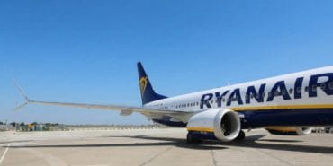 Ryanair, Yüksek Havalimanı Ücretleri Nedeniyle Azorlar'dan Tamamen Çekiliyo_20251203_002458_0000