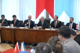 DHMİ Başmüdürler Toplantısı Ankara’da: Havalimanı Sayısı 60’a Çıkıyor, 270 Milyon Yolcu Hedefi DHMİ Başmüdürler Toplantısı Ankara’da Havalimanı Sayısı 60’a Çıkıyor, 270 Milyon Yolcu Hedefi