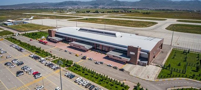 Erzurum Havalimanı'nda Işık Arızası Ulaşımı Aksattı Erzurum Havalimanı 34