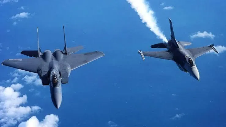 F-16 ve F-15E
