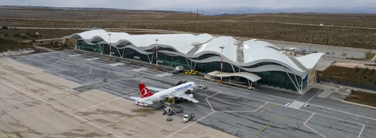 Sivas Nuri Demirağ Havalimanı (VAS) 5