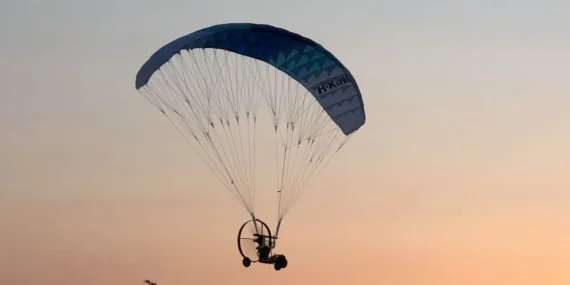 Paramotor Plaja Düştü: 3 Yaralı