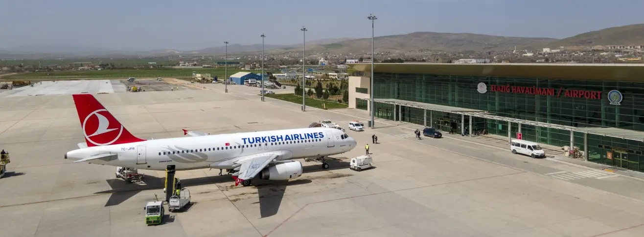 Elazığ Havalimanı'nda Yangın Çıktı Elazığ Havalimanı 3