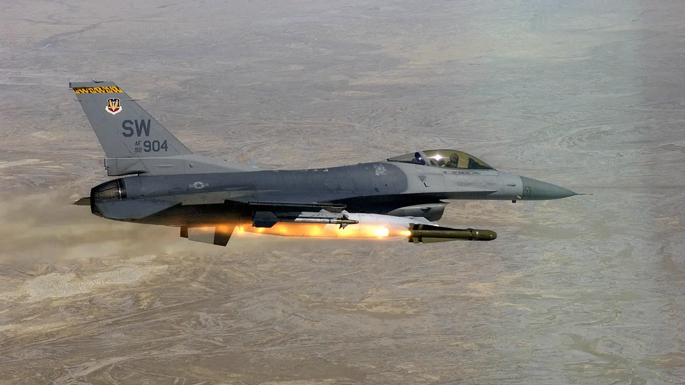 f-16 4