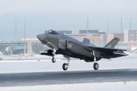 Norveç Milli Takımı, F-35'lerle Karşılandı f-35 a