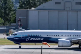 Boeing 737 MAX 10
