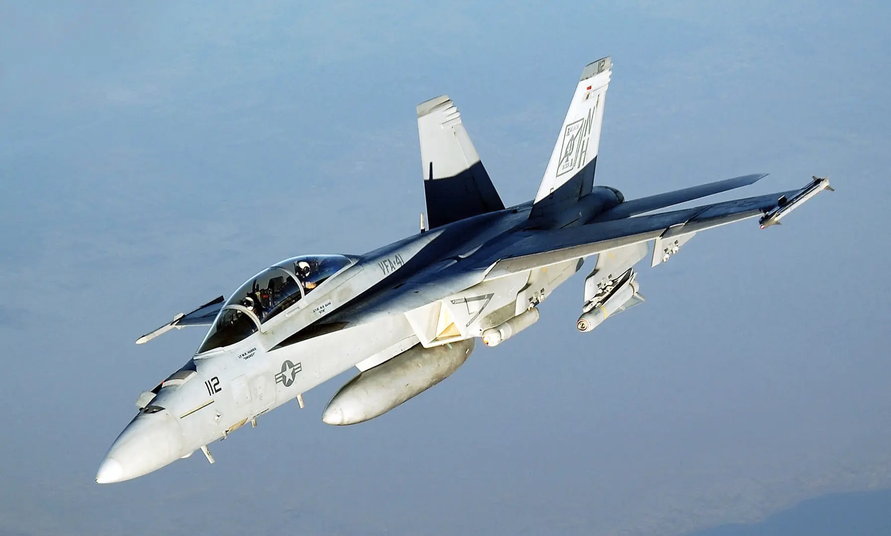 Romanya Hava Sahasında İHA Düşürüldü F-18 Hornet