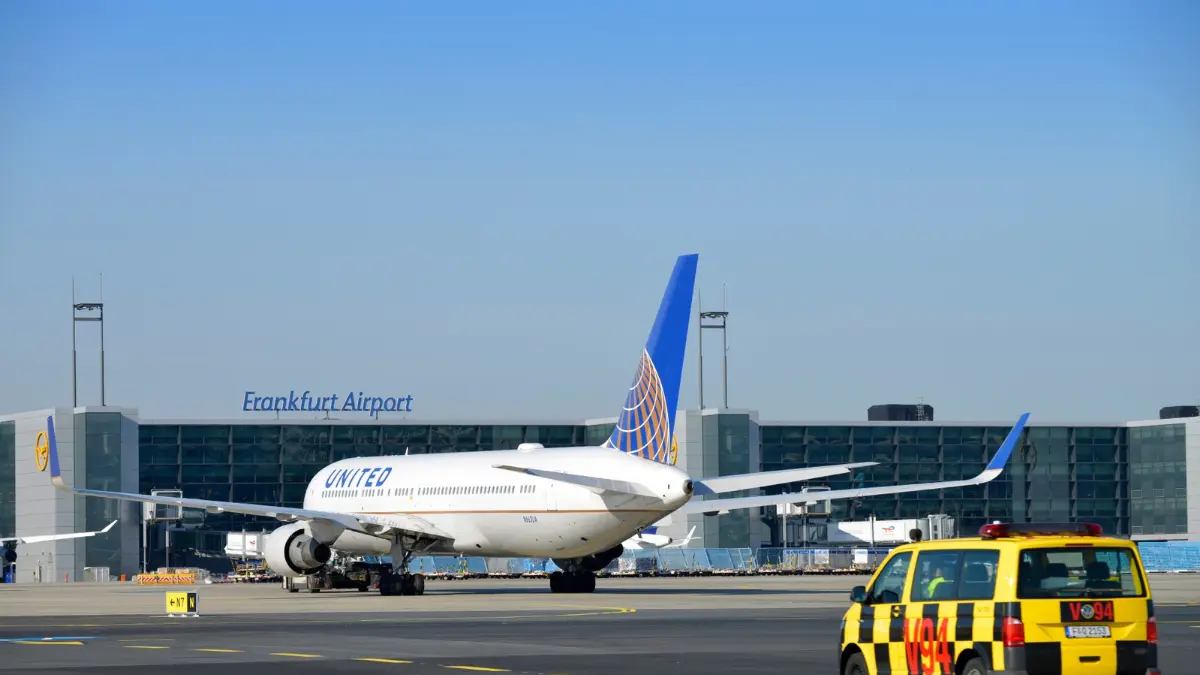 Frankfurt Havalimanı’nda sıtmadan 2 çalışan öldü_20260827_032139_0000