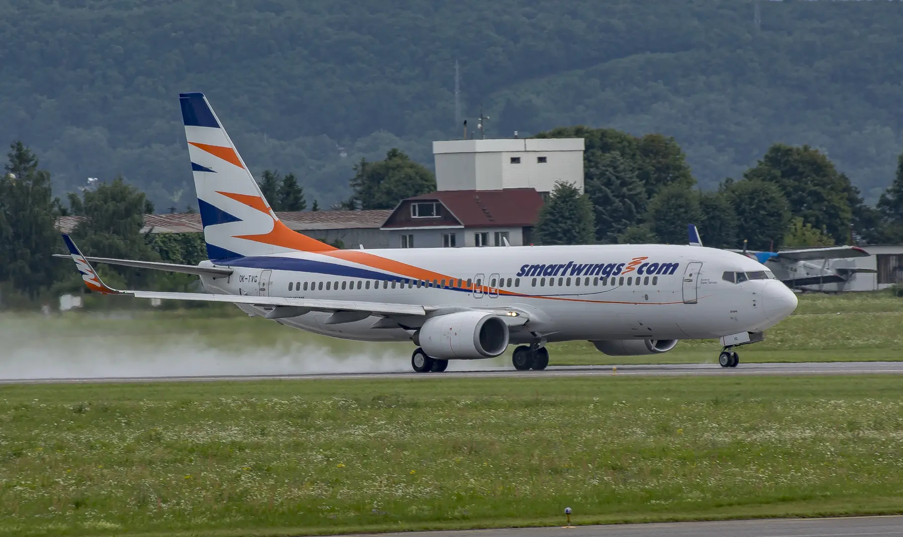 Eurowings Uçağında Fırın Arızası Nedeniyle Acil İniş Kararı Smartwings