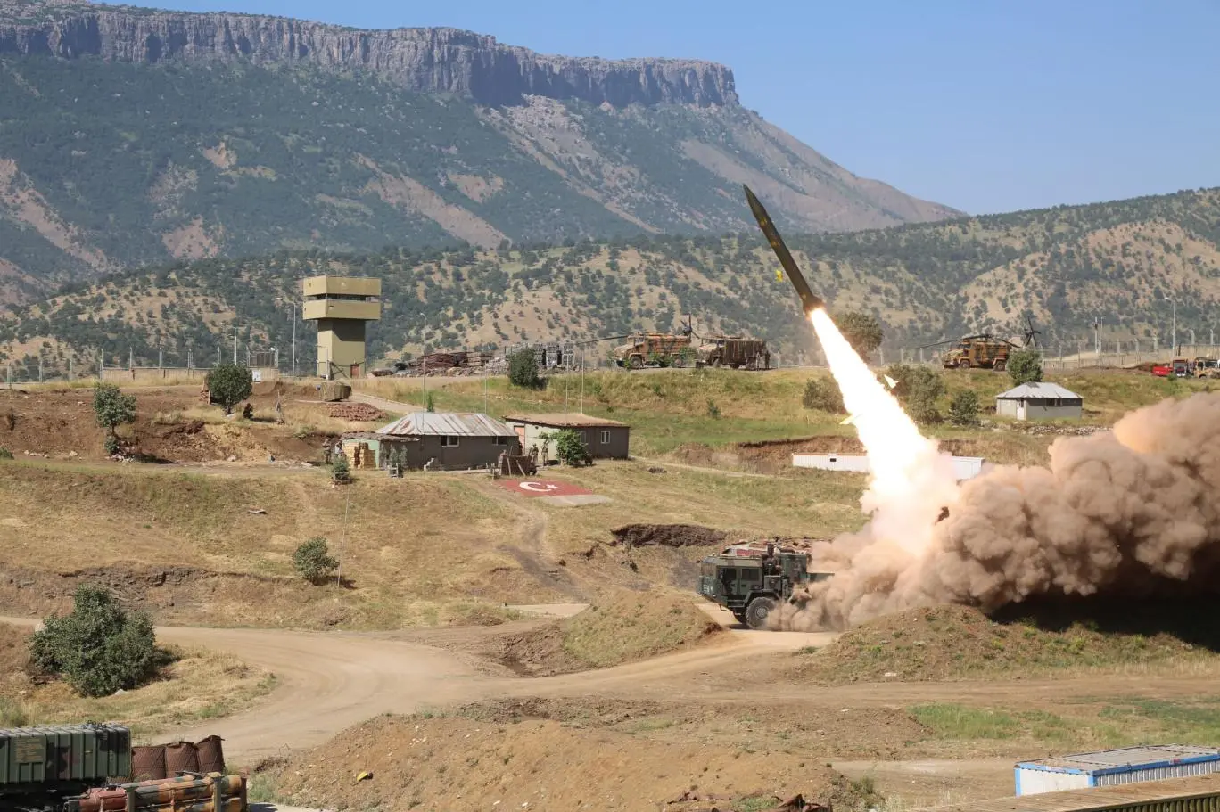 Ukrayna Resmen Doğruladı: Hiçbir Füze Vurulamadı! füze 4