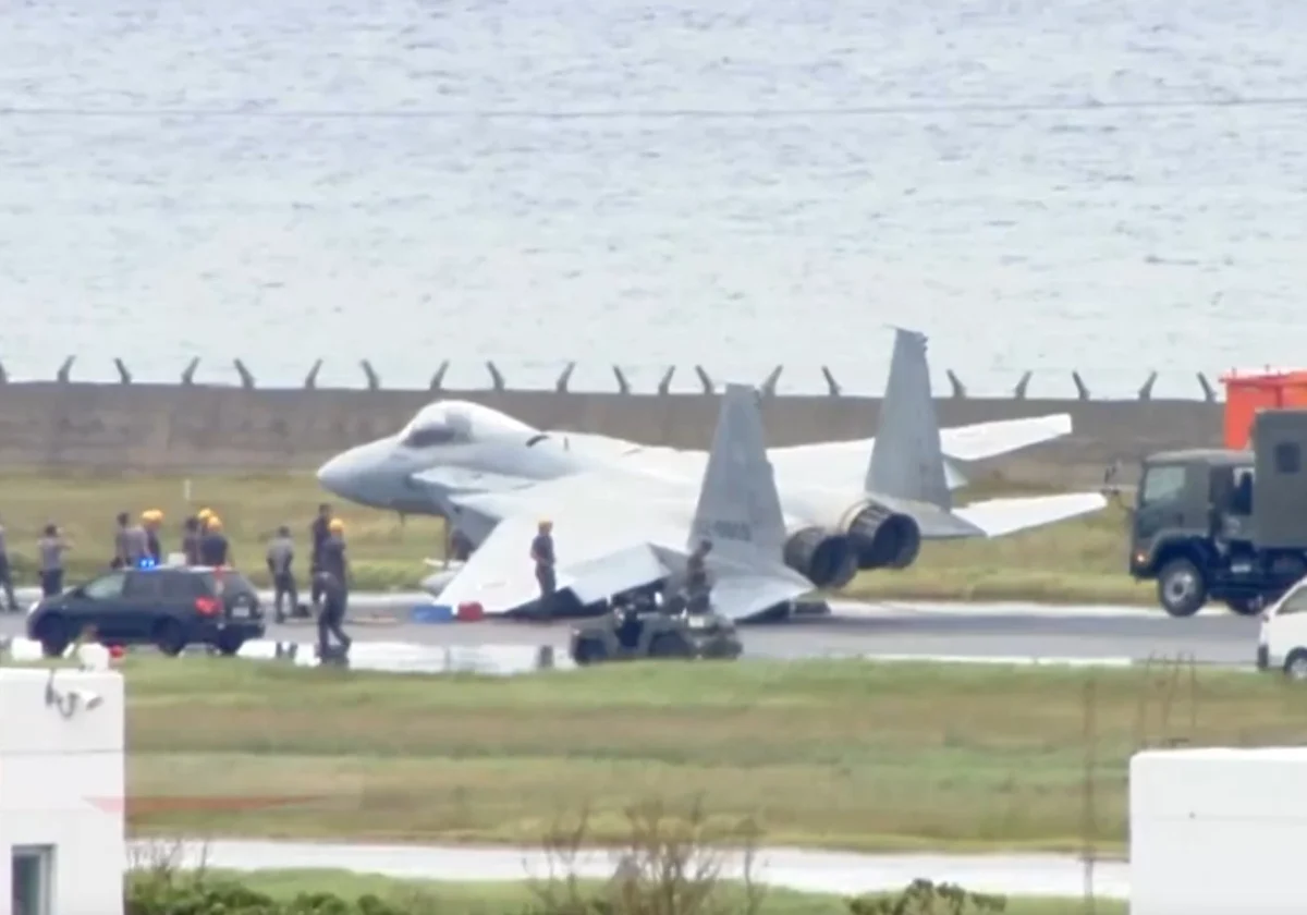 japonya f-15
