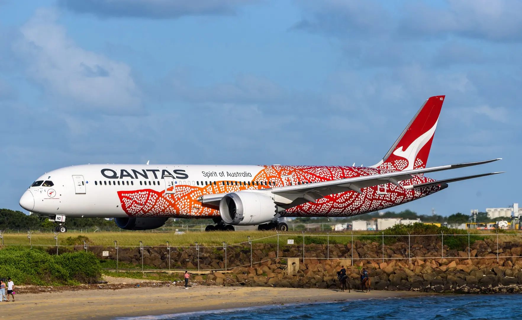 qantas airways