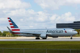 American Airlines Uçağında Kabus Anları! 2 american airlines