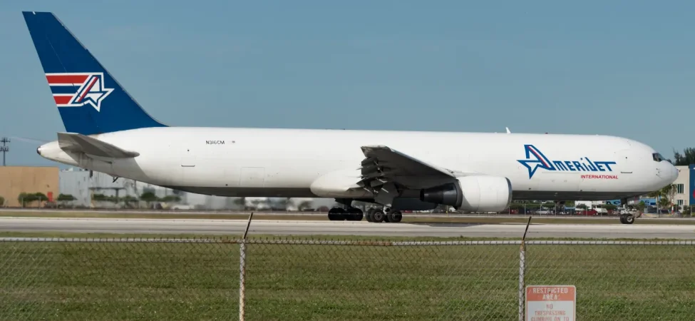 Boeing 767-300F İniş Sırasında Hasar Gördü Boeing 767-300F