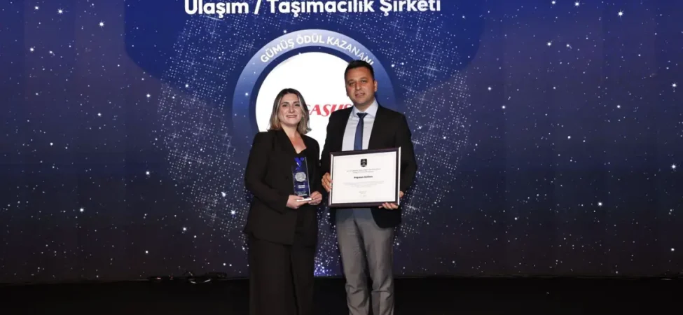 Pegasus Gençlerin Oylarıyla İki Farklı Kategoride Ödül Aldı