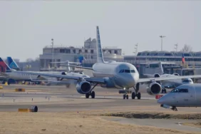 Avrupa'da Jet Yakıtı Stokları Azaldı uçaklar