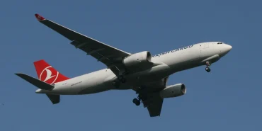 Turkish Cargo Airbus A330-200F kargo uçağı TC-JOZ