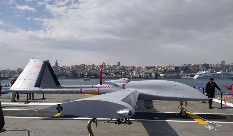 TURNAs-2026 Tatbikatında TB3 ve AKSUNGUR Sonoboy Attı, TUNGA-X Hedef İHA'yı Havada İmha Etti TCG Anadolu'nun pistinde Bayraktar TB3