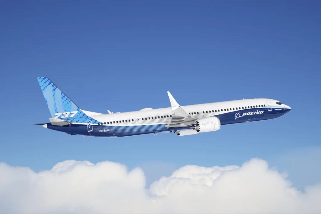 Boeing 737-10 yolcu uçağı