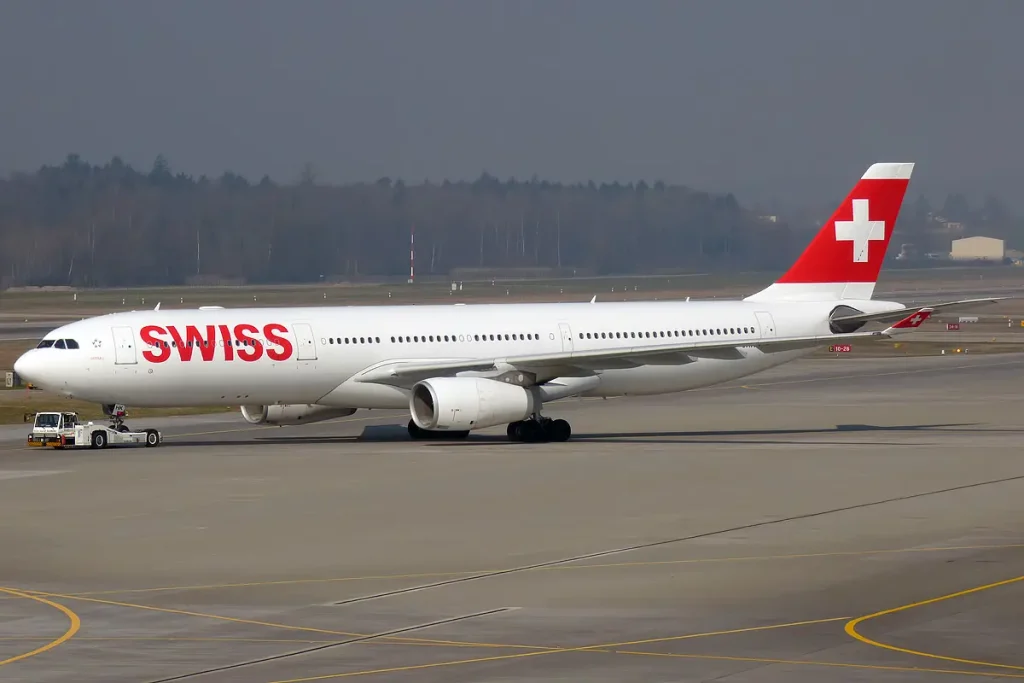 SWISS Airbus A330-300 HB-JHK