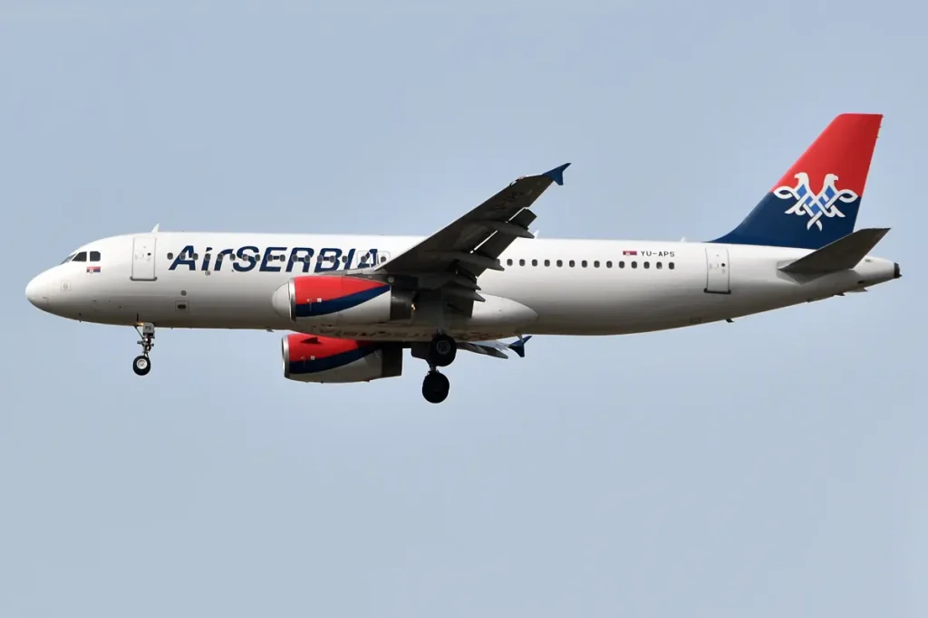 Air Serbia Airbus A320 YU-APS
