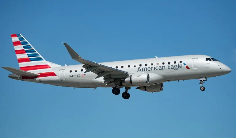 American Eagle Embraer 175 Miami Uluslararası Havalimanı'nda