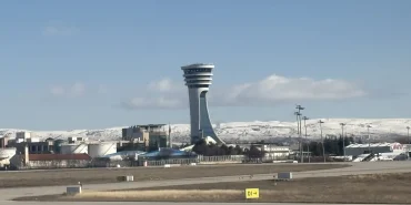 Ankara Esenboğa Havalimanı'nın yeni hava trafik kontrol kulesi