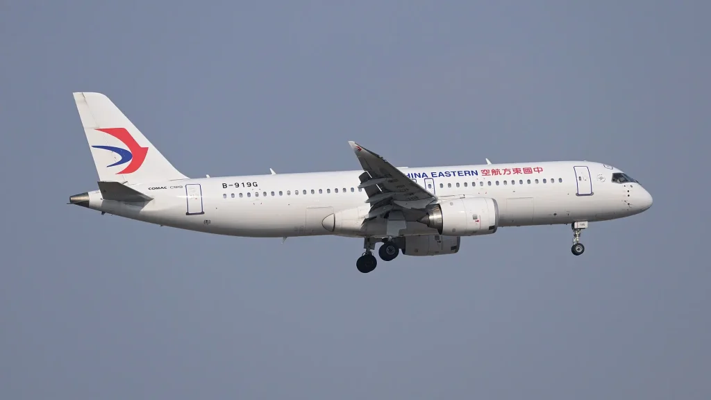 China Eastern'e ait COMAC C919