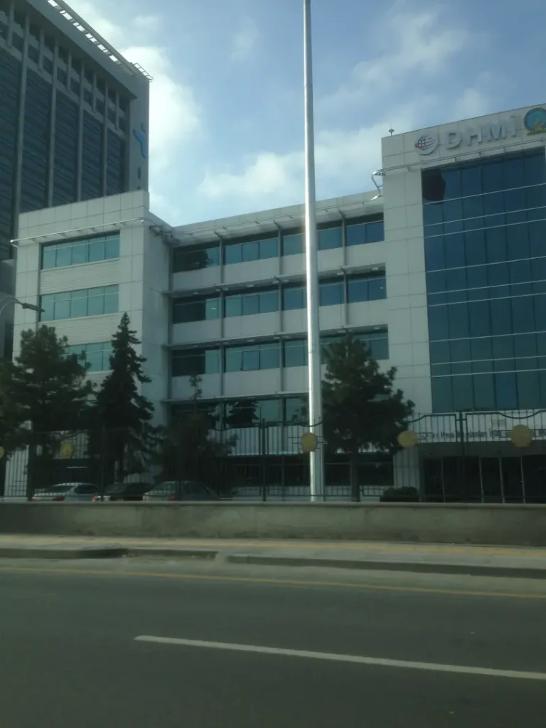 DHMİ binası