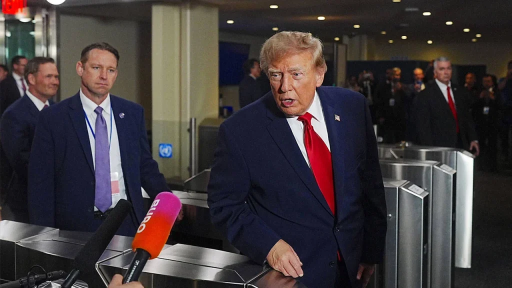 Başkan Trump’tan İran’a Flydubai Tehdidi