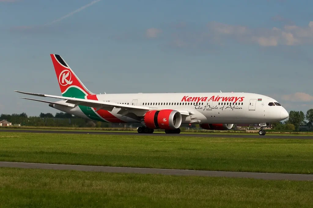 Kenya Airways'e ait Boeing 787-8