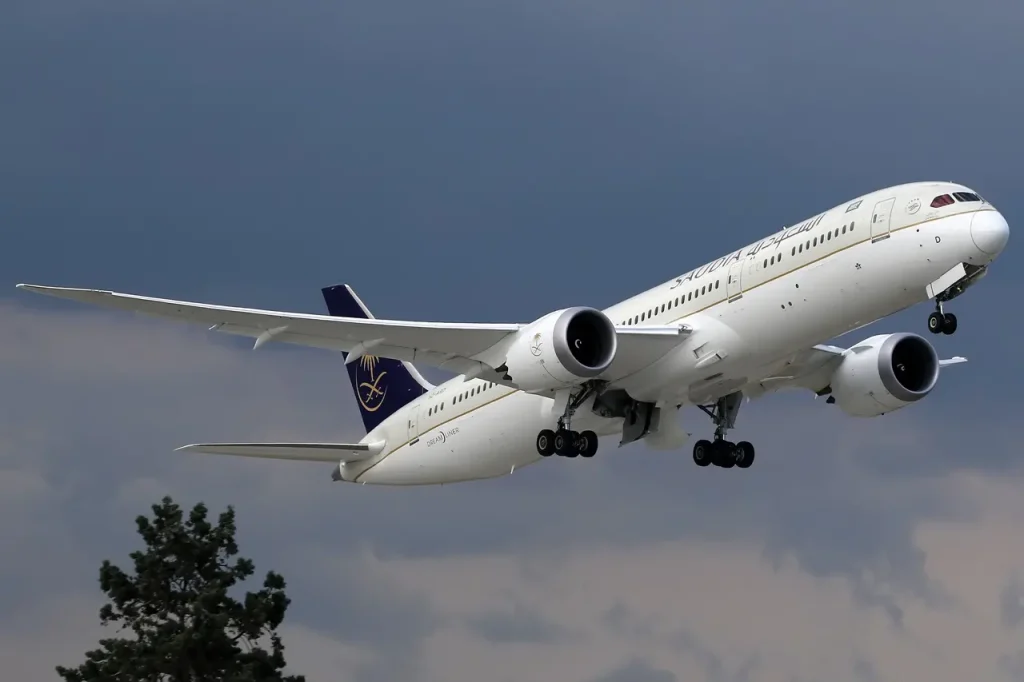 Saudia'ya ait Boeing 787-9