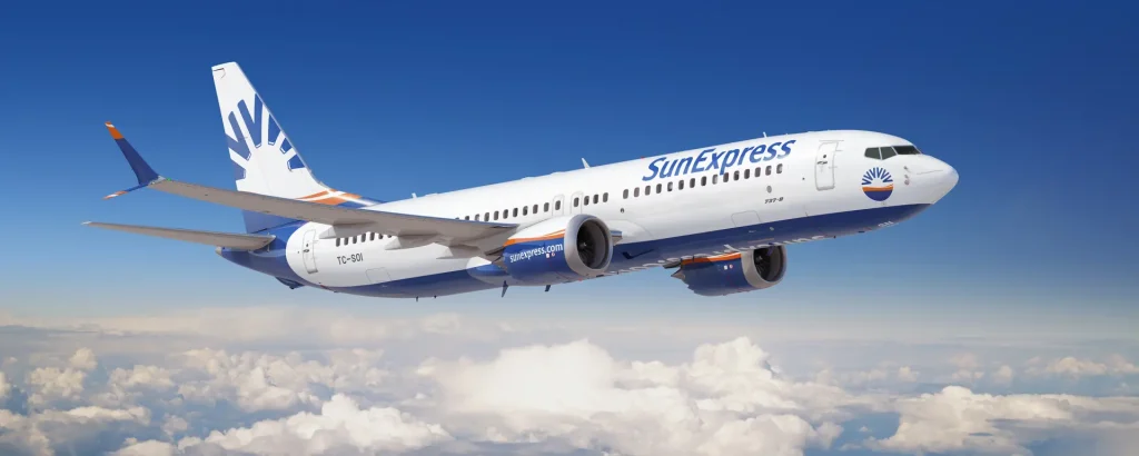 SunExpress Boeing 737-8 uçağı