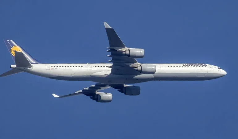 Lufthansa'nın A340-600'le Son Tarifeli Yolcu Seferi Bu Akşam Washington'dan Kalkıyor Lufthansa Airbus A340-600 D-AIHZ